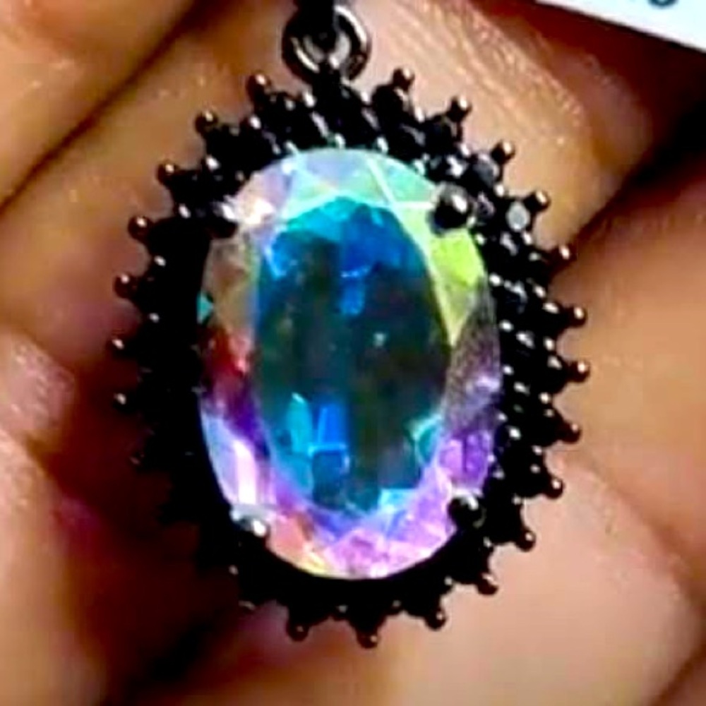 Imported 925 Black Rhodium Genuine Natural Mercury Mist Topaz Pendant NWOT